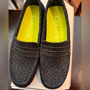 New Rothy’s Driver Chocolate Spot